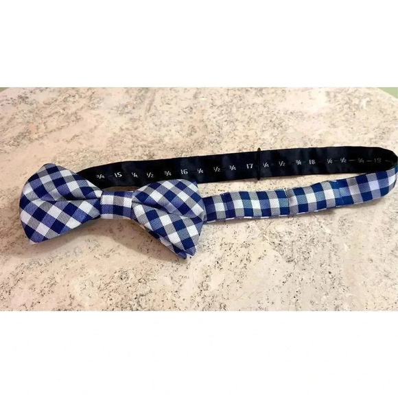 George Mens Multicolor Plaid Fantastic Vintage Condition Polyester Plaid Bow Tie - Picture 2 of 7